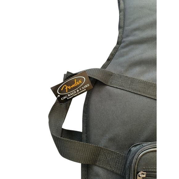 Fender Acoustic Guitar Gig Bag – Padded Case with Shoulder Straps & Front Pocket - Picture 2 of 11